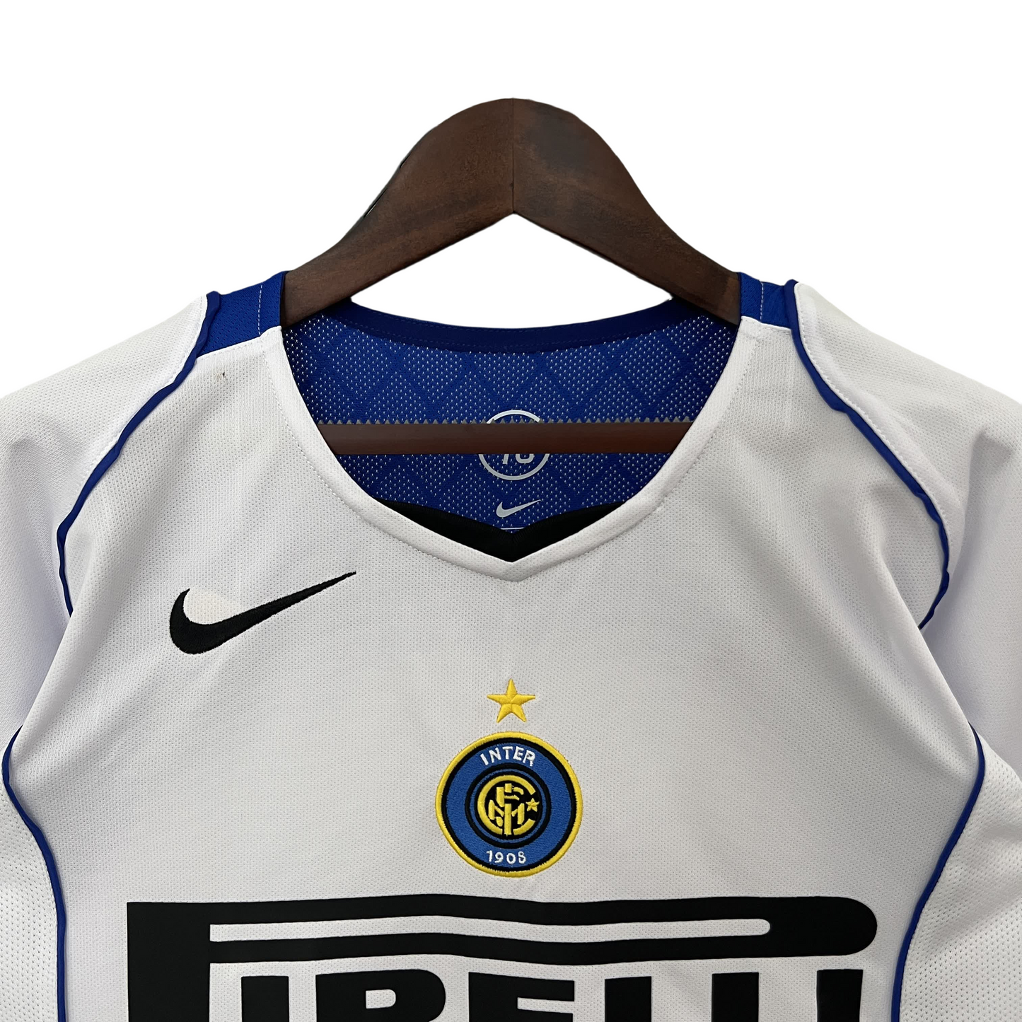 2004/05 Inter Milan Retro Away Shirt
