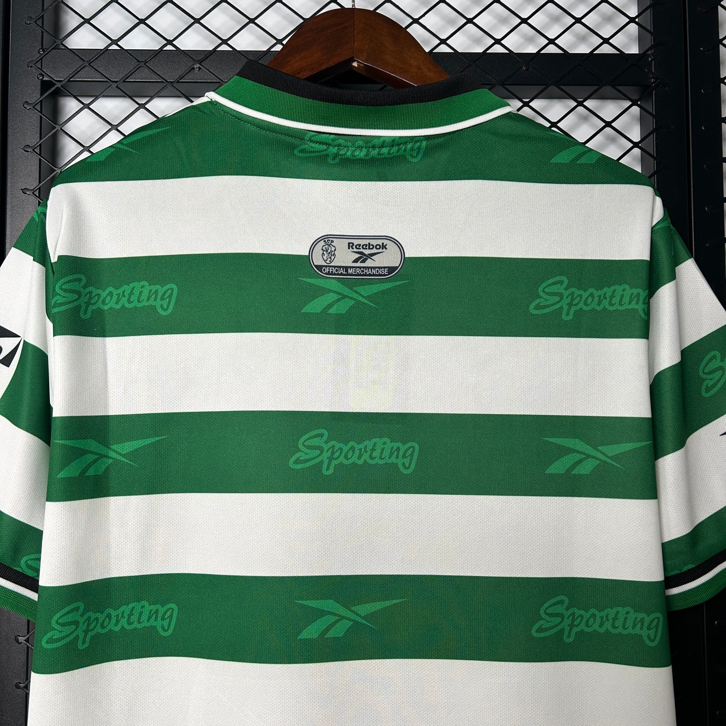 99/00 Sporting Lisbon home Retro Shirt
