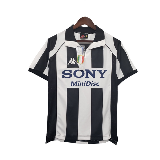 1997-1998 Juventus Home Football Vintage Shirt