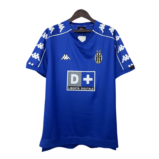 1999/2000 Juventus Away Retro Shirt