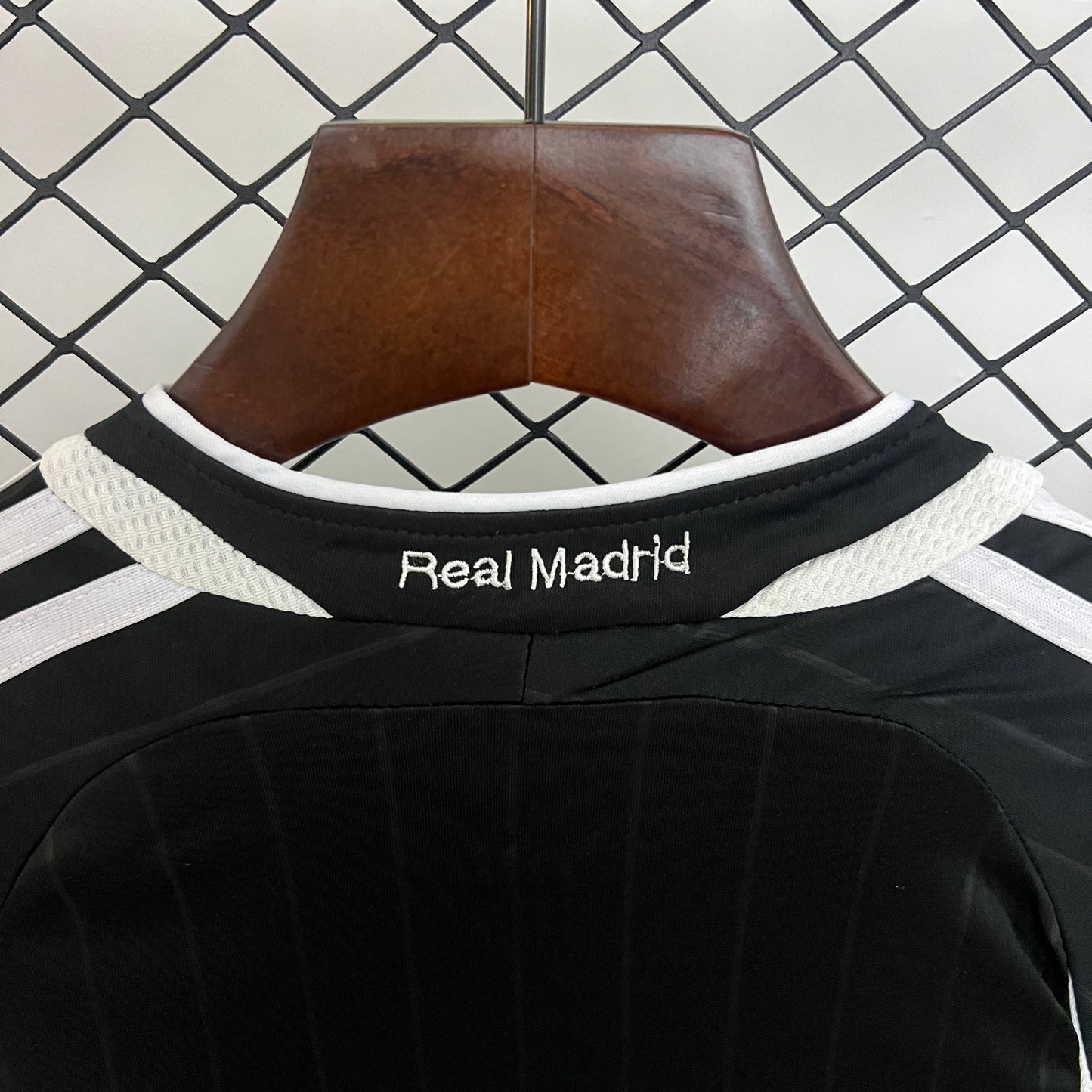 06/07 Real Madrid Away Retro Shirt for Kids