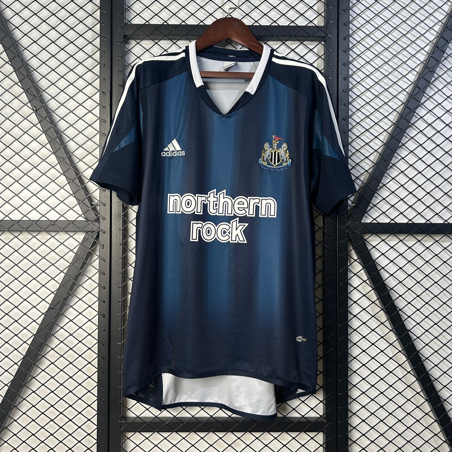 2005/2006 Newcastle Away Shirt