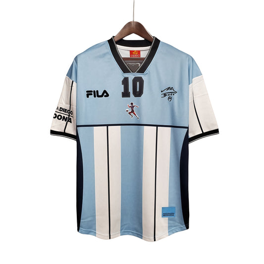 2001 Argentina Maradona #10 Commemorative Edition Vintage Shirt